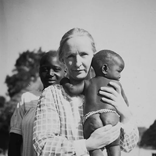 Portrait of Linda Helenius