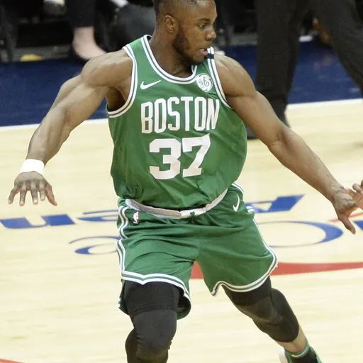 Portrait of Semi Ojeleye