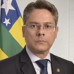 Portrait of Alessandro Vieira