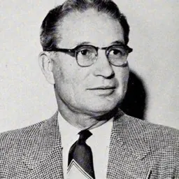 Portrait of Everett Shelton