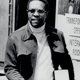 Portrait of Lee Elder
