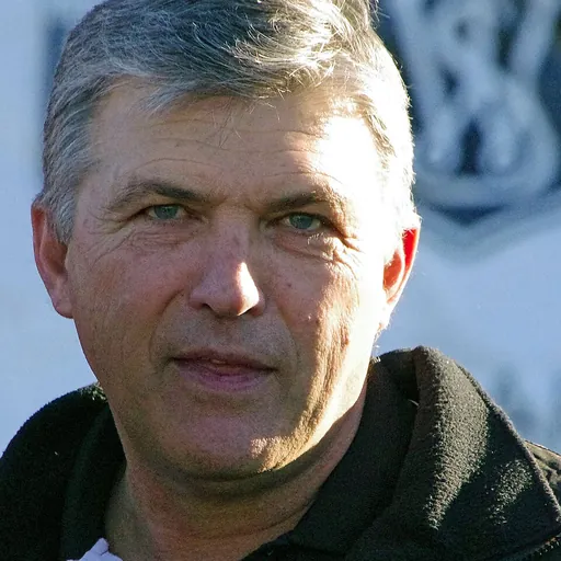 Portrait of Ken Bourke