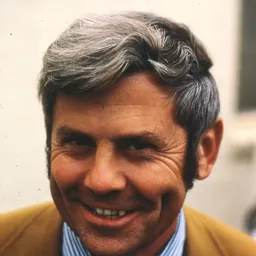 Portrait of Icko Iben