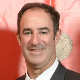 Portrait of Steve Fainaru