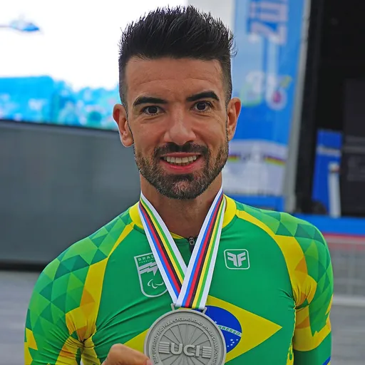 Portrait of Lauro Chaman