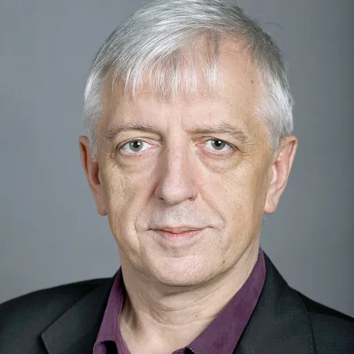 Portrait of Ueli Leuenberger