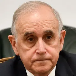 Portrait of Keith Dayton