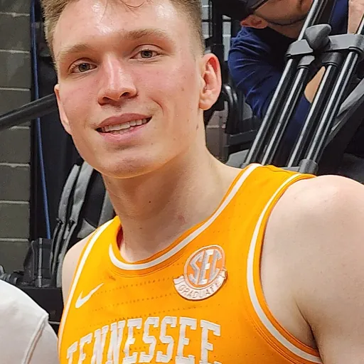 Portrait of Dalton Knecht