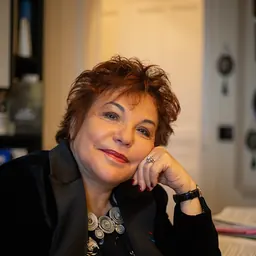 Portrait of Esther Benbassa