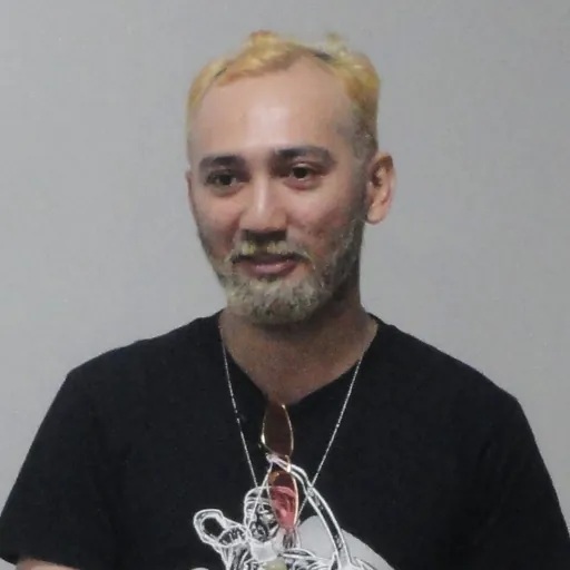 Portrait of Pura Luka Vega