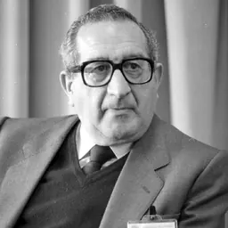 Portrait of Luis Suárez Fernández
