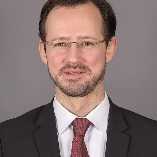 Portrait of Dirk Wiese
