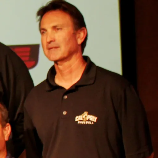 Portrait of Larry Lee