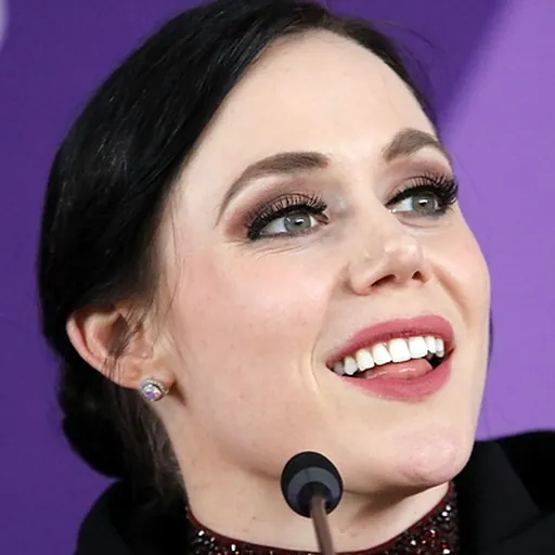 Portrait of Tessa Virtue