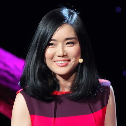 Portrait of Lee Hyeon-seo
