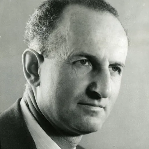 Portrait of Heinz Steinitz