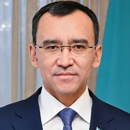 Portrait of Mäwlen Äshimbaev