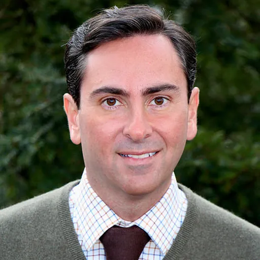Portrait of Steven George Mandis