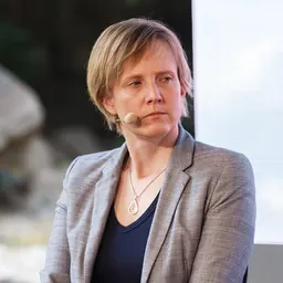 Portrait of Gwendolyn Sasse