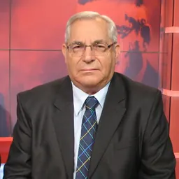 Portrait of Moti Kirschenbaum