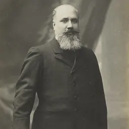 Portrait of Víctor Manuel Rendón