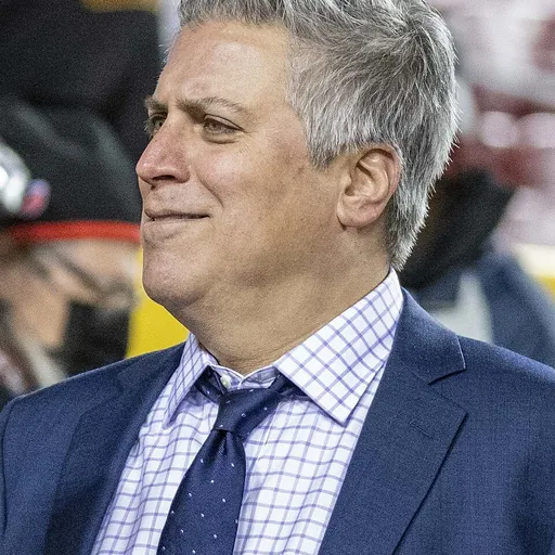 Portrait of Steve Levy