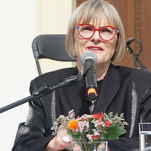 Portrait of Ulrike Lorenz