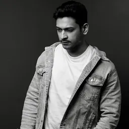 Portrait of Somraj Maity