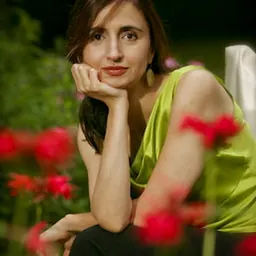 Portrait of Roya Hakakian