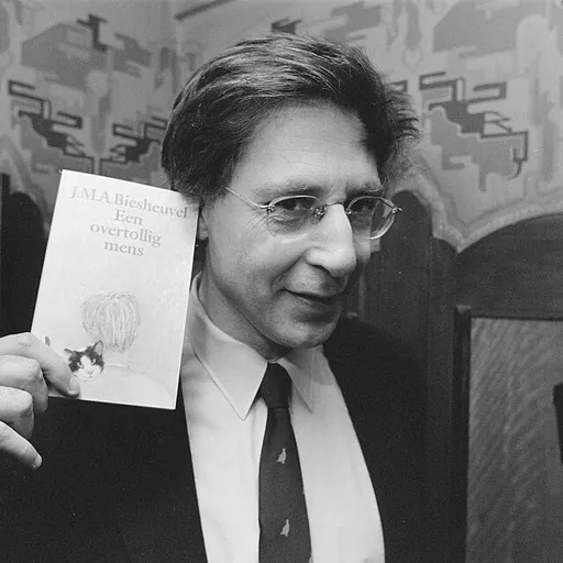 Portrait of Maarten Biesheuvel