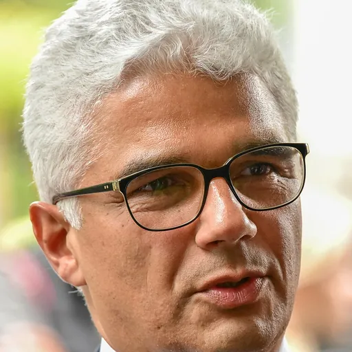 Portrait of Ashok-Alexander Sridharan