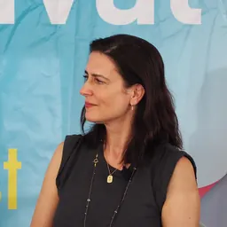 Portrait of Andrea Elliott