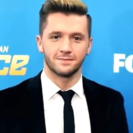 Portrait of Travis Wall