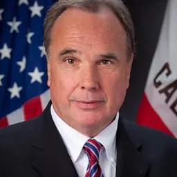 Portrait of Mike Morrell