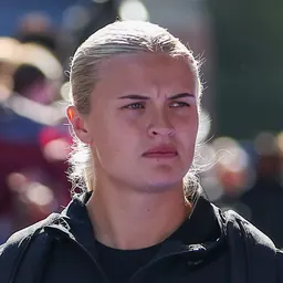 Portrait of Georgia Mullett