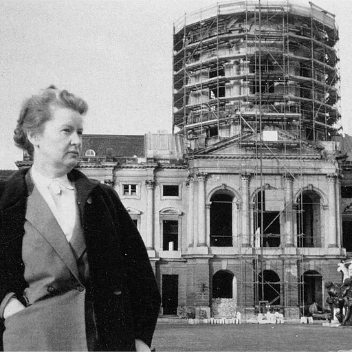 Portrait of Margarete Kühn