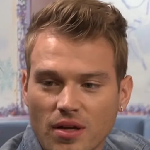 Portrait of Matthew Noszka
