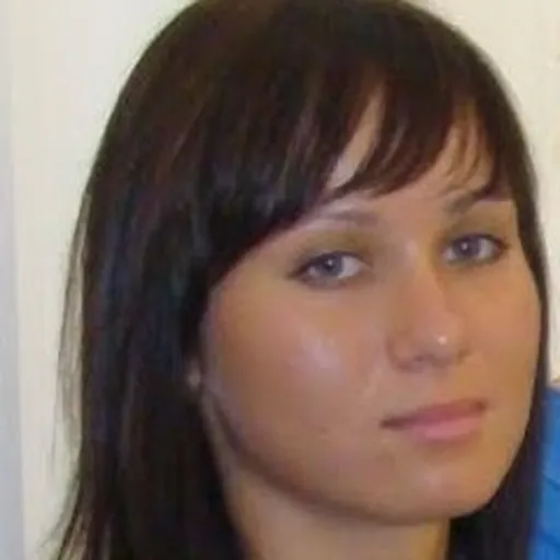 Portrait of Olena Khomrova