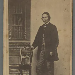Portrait of U Larsing