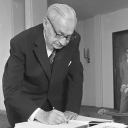 Portrait of Herbert Weichmann