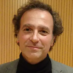 Portrait of David Hernández de la Fuente