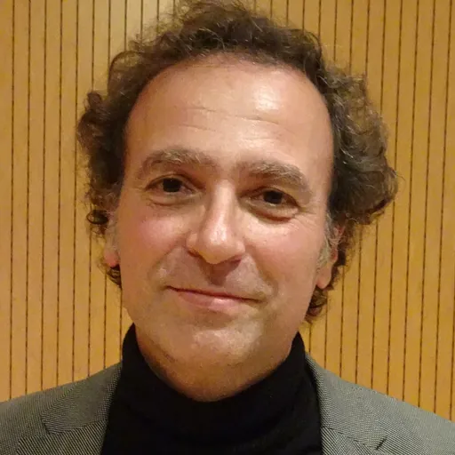 Portrait of David Hernández de la Fuente