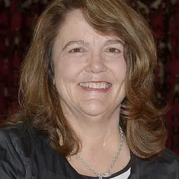 Portrait of Elisabeth McDonald