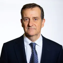 Portrait of Stephen Parkinson