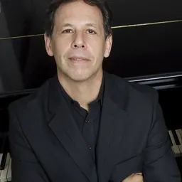 Portrait of Fábio Caramuru