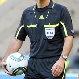 Portrait of Alon Yefet
