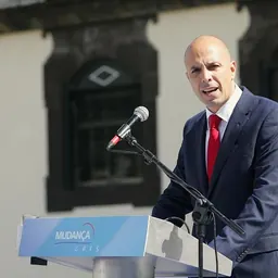 Portrait of Paulo Cafôfo
