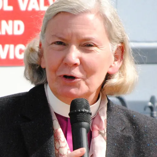 Portrait of Victoria Matthews