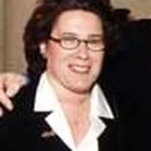 Portrait of Iris Weinshall