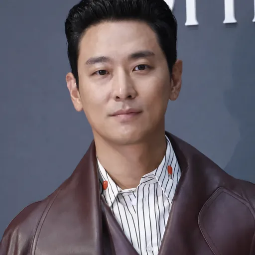 Portrait of Ju Ji-hoon
